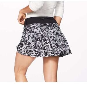 Lululemon Circuit BreakerSkirt II 8 Tall NEW Interlaced Alpine White Black Skort